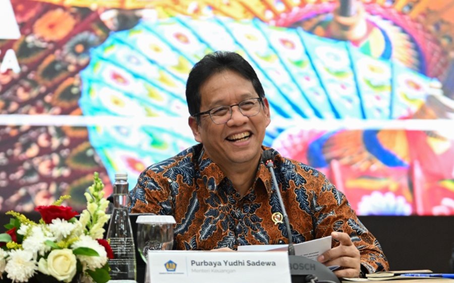 Dolar Tembus Rp18.000, Apa Tanggapan Menkeu?