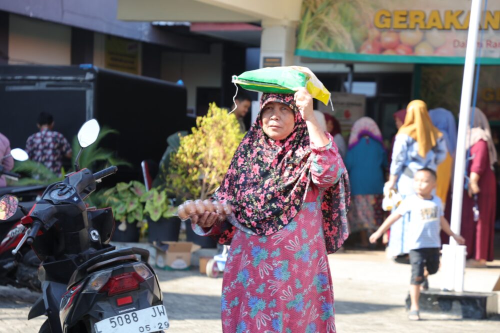 Gerakan Pasar Murah di Kedung Cowek Libatkan UMKM