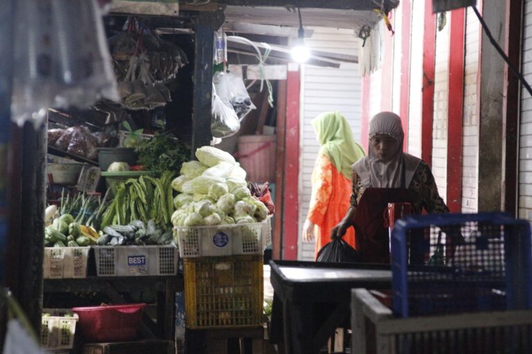 Pedagang Pasar Tumpah di Surabaya Bakal Dapat 2700 Stan