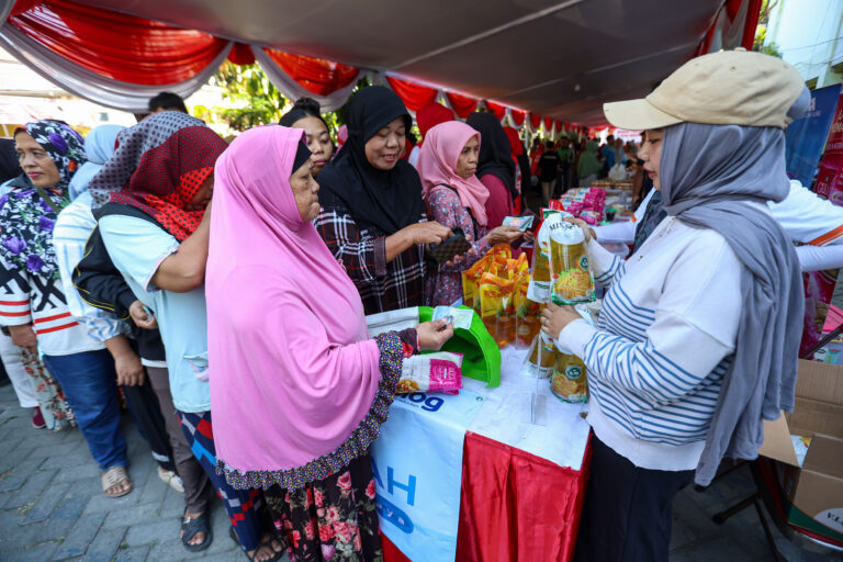 Pasar Murah Serentak, Surabaya Sediakan Beras dan Minyak